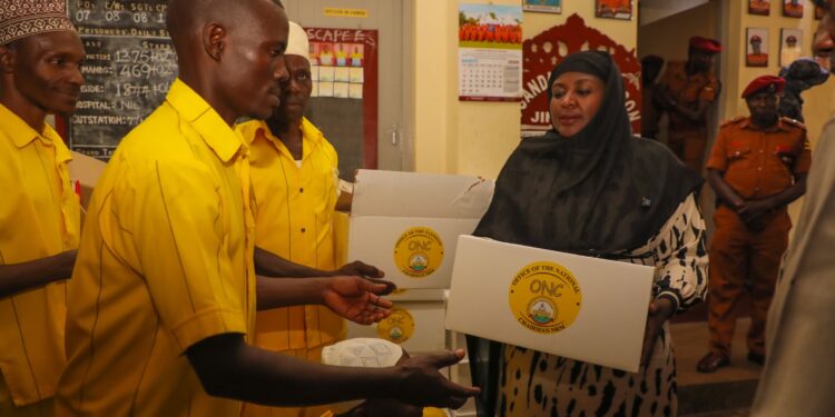 Ramadan Compassion: SPA Namyalo Delivers Relief to Muslim Inmates at Jinja Main Prison