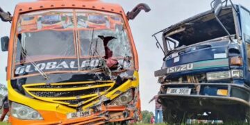 Two injured in Bushenyi Global Bus crash, driver flees scene