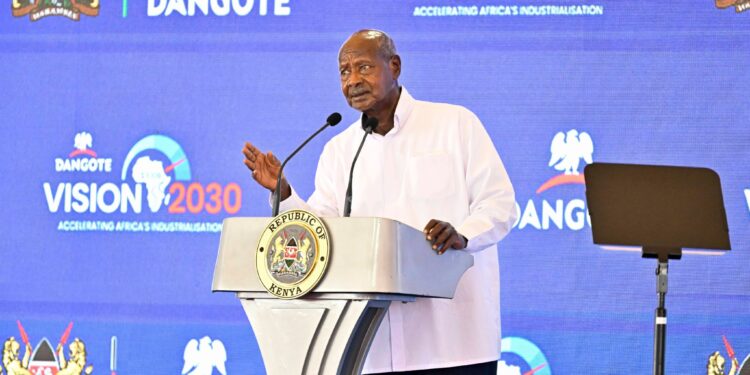 Museveni Backs Dangote Lamu Refinery, Says East Africa Needs More Refineries