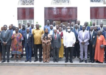Museveni Backs Proposed Shs125b Fund for Health Workers